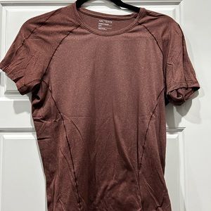 Arc’tryx size small T-shirt